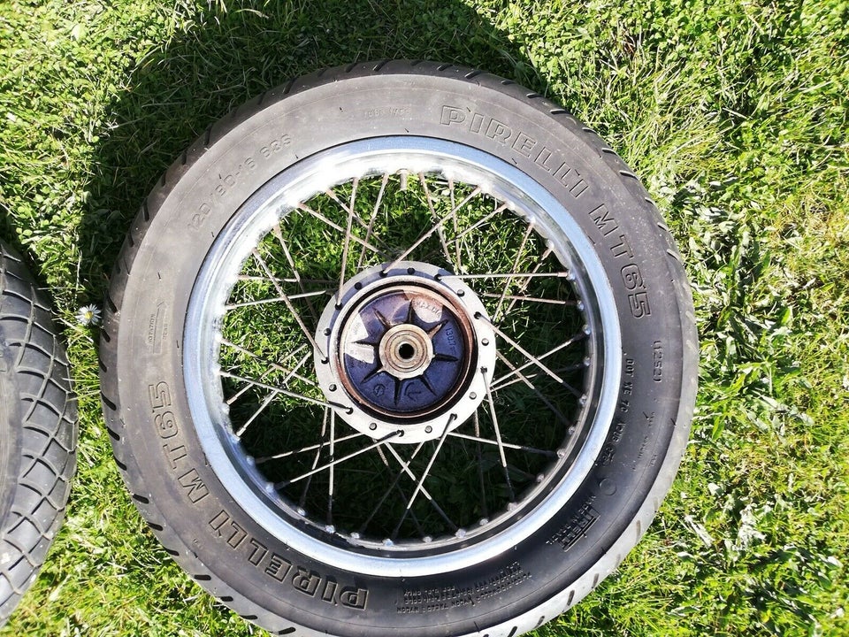 Suzuki Gn 250 årg. 1998: Hjul
