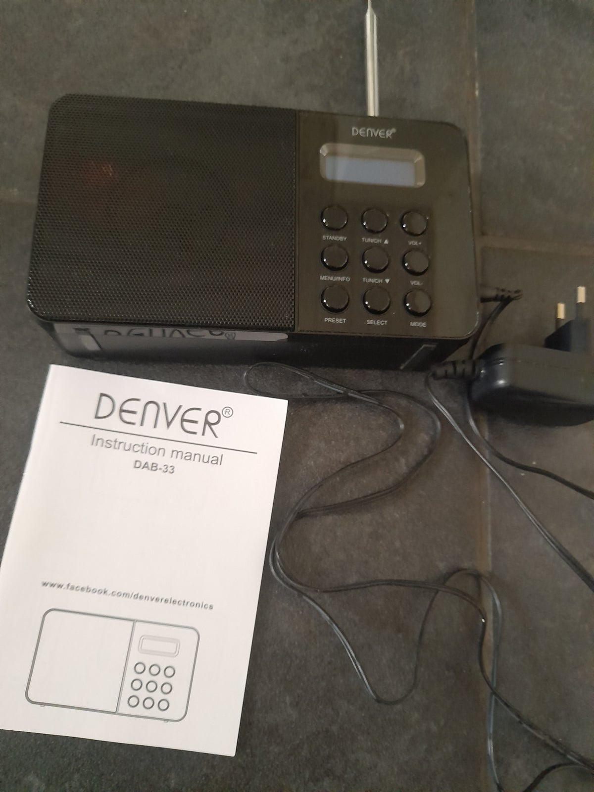 DAB-radio, Andet, Denver DAB-33 (DAB+ digital og FM)
