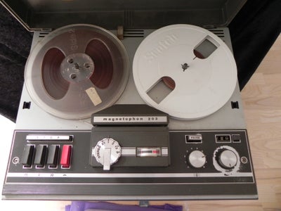 Spolebåndoptager, Telefunken, Magnetophon 203 , God, 

Retro 4 spors stereo båndoptager. Telefunken 