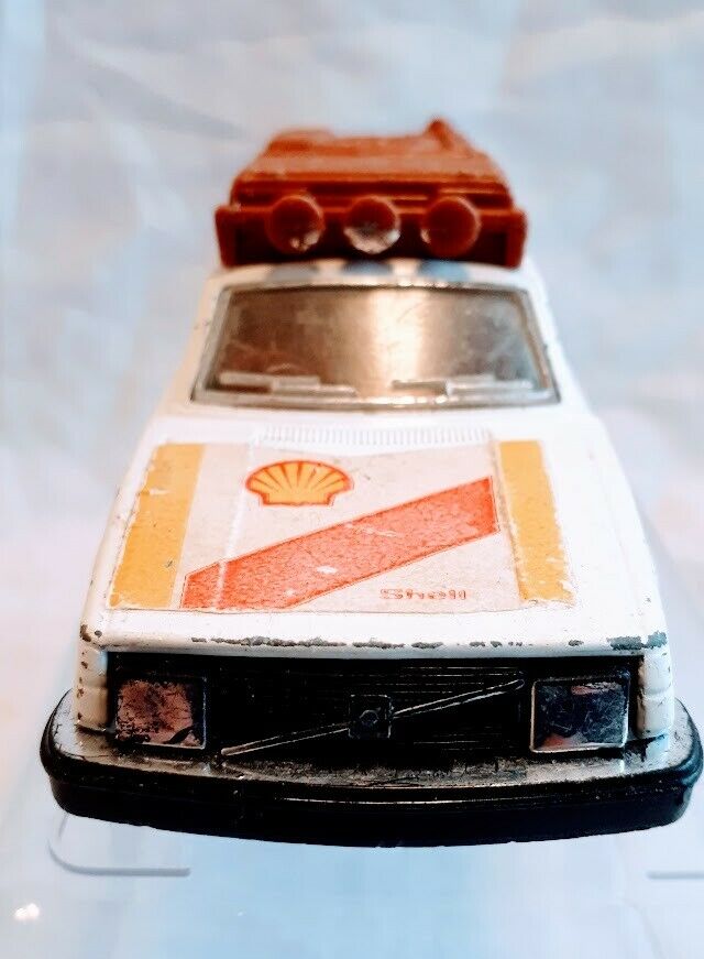 Modelbil, Lesney. Matchbox. Volvo 245 DL. Shell Rally