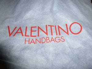 Pose, ,Valentino –  – Køb og Salg af Nyt og Brugt