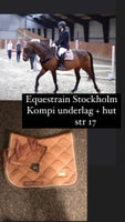 Underlag, Equestrain Stockholm Dressur underlag og hut
