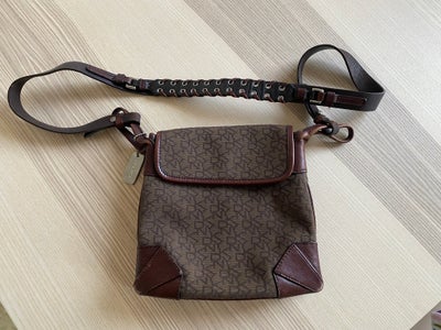 Anden håndtaske, Donna Karan/DKNY, andet materiale, Lækker taske søger ny ejermand, ser næsten ud so