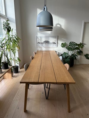 Spisebord, Egetræ, Normann Copenhagen, b: 90 l: 300, "Slice" spisebord fra Normann Copenhagen. Bordp
