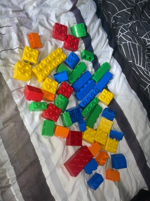 Lego andet, Mega klodser, Store klodser til de små hænder.