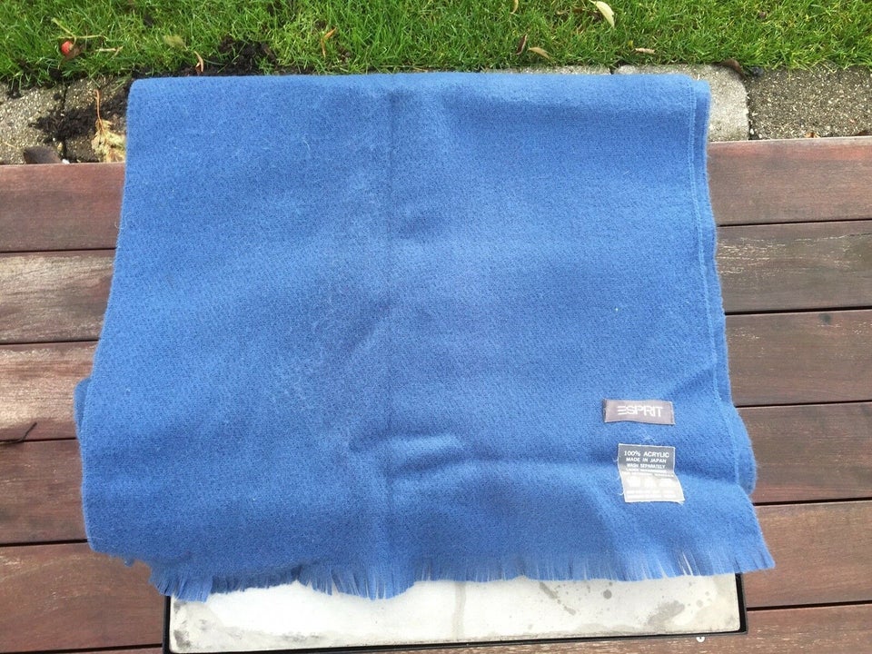 Tørklæde, Esprit, str. ca. 40 cm x 170 cm