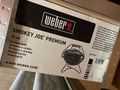 Kuglegrill, Weber, Smokey Joe Premium

Aldrig brugt.