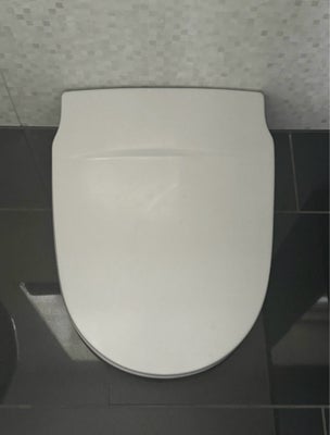 Toiletsæde, Har købt en lejlighed hvor dette nærmest nye toiletsæde sad på. Sælges da jeg skulle lav