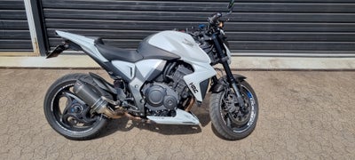 Honda, Honda cb1000r sc60, 1000 ccm, 124 hk, 2009, 54000 km, Hvid perlemor, m.afgift, Super velholdt