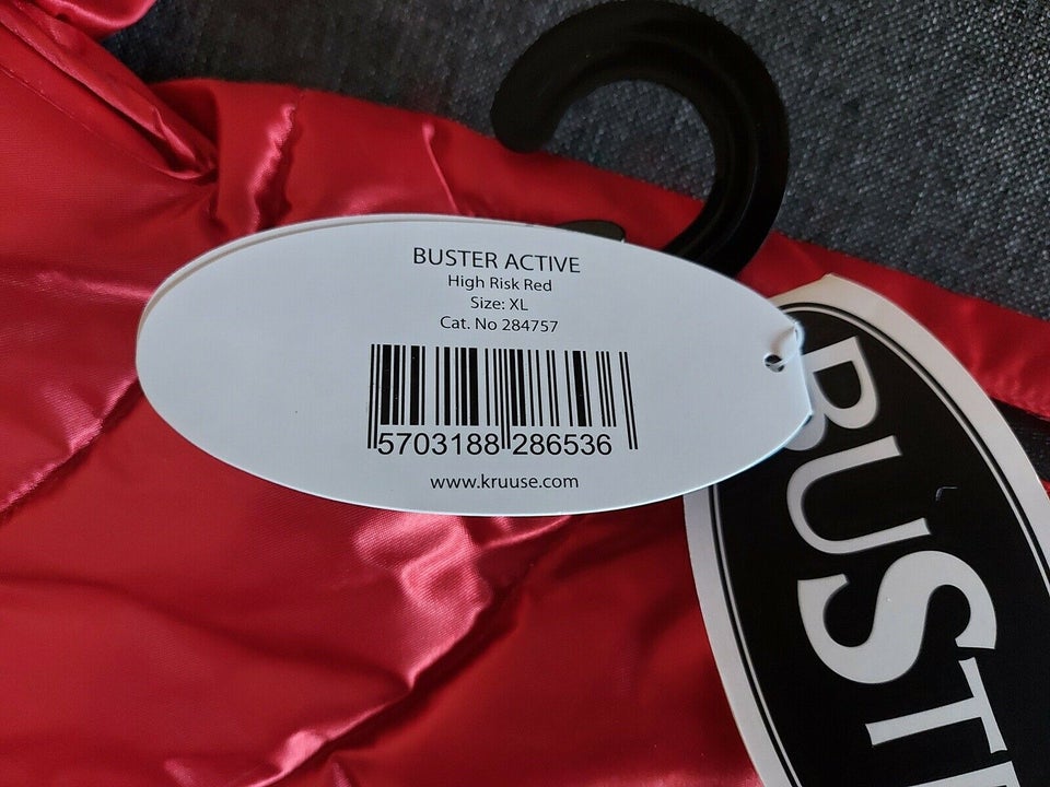 Hundedækken, Buster Active