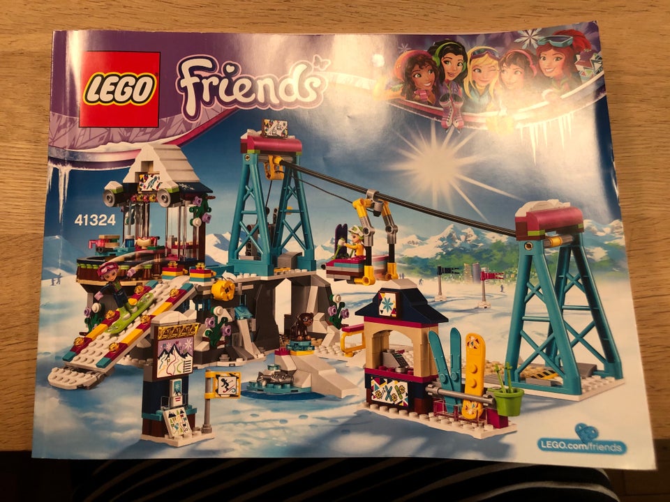Lego Friends, 41324 Snow Resort ski lift