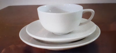 Porcelæn, Royal Copenhagen, Hvidpot kaffestel, Hvidpot kaffestel, bestående af 12 kopper, underkoppe