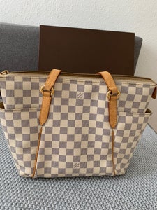 Louis Vuitton - Pistache Epi Leather Monceau BB Bag M40978 - Catawiki