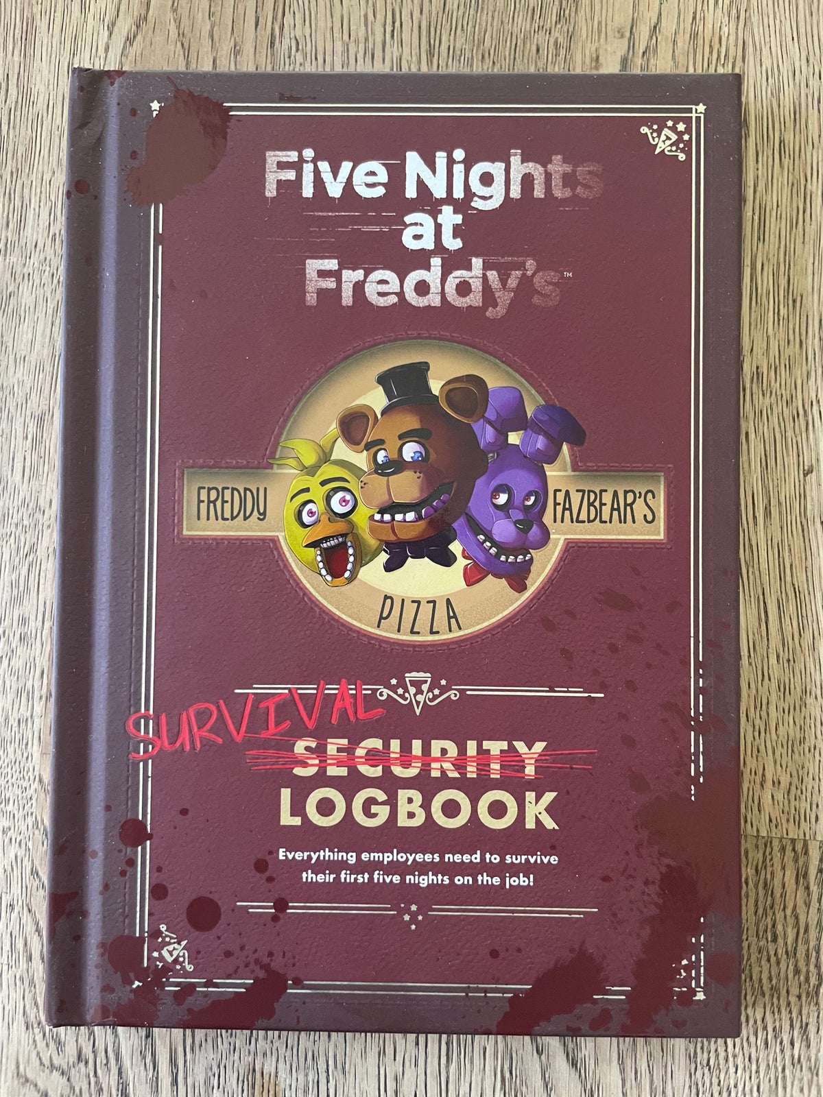 Five Nights at Freddy's Survival Logbook : Cawthon, Scott: : Libri