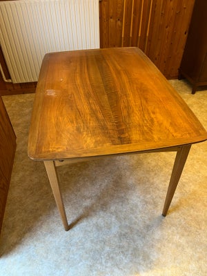 Spisebord, Teak, b: 130 l: 85, Retro arkitekttegnet spisebord i teaktræ fra 1960’erne. Ville være fl