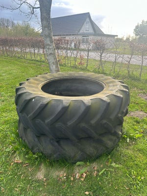 Anden dæktype, Diameter 165 cm , kan bruges til sandkasse , 2 stk