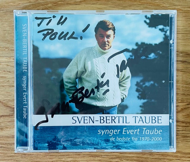 Autografer, Sven-Bertil Taube, Sven-Bertil Taube ;
Synger…