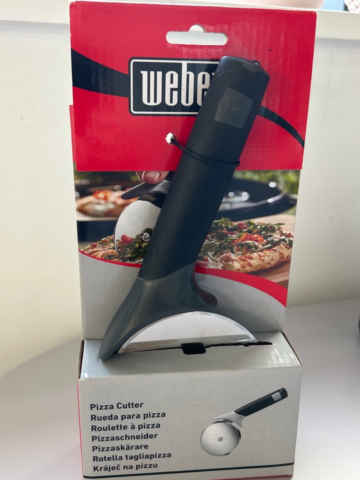 Pizza cutter , Weber