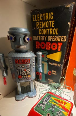 Legetøj, Masudaya robot ca. 1955, 
- Original R-35 robot, fra ca. 1955, 
(ikke reproduceret model…)
