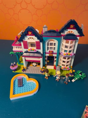 Lego Friends, Hus, Restaurant, Biler, LEGO Friends sæt 
Hus, Restaurant, Isbil, Feriebil og løsdele 