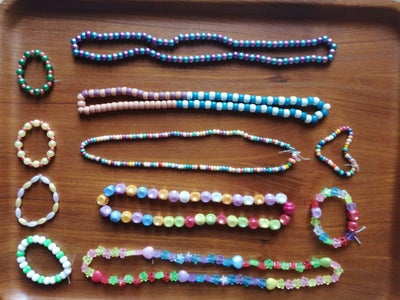 Perler/plader, Diverse perler, Masser af flotte gamle perler.

Pæne og velholdte.

Kan afhentes i Ka
