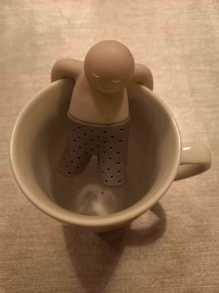 Tesi, "Mr. Tea"