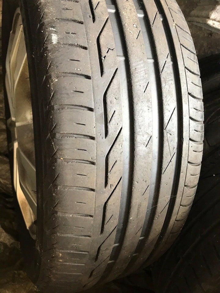 17", 225 / 55 / R17, Bridgestone