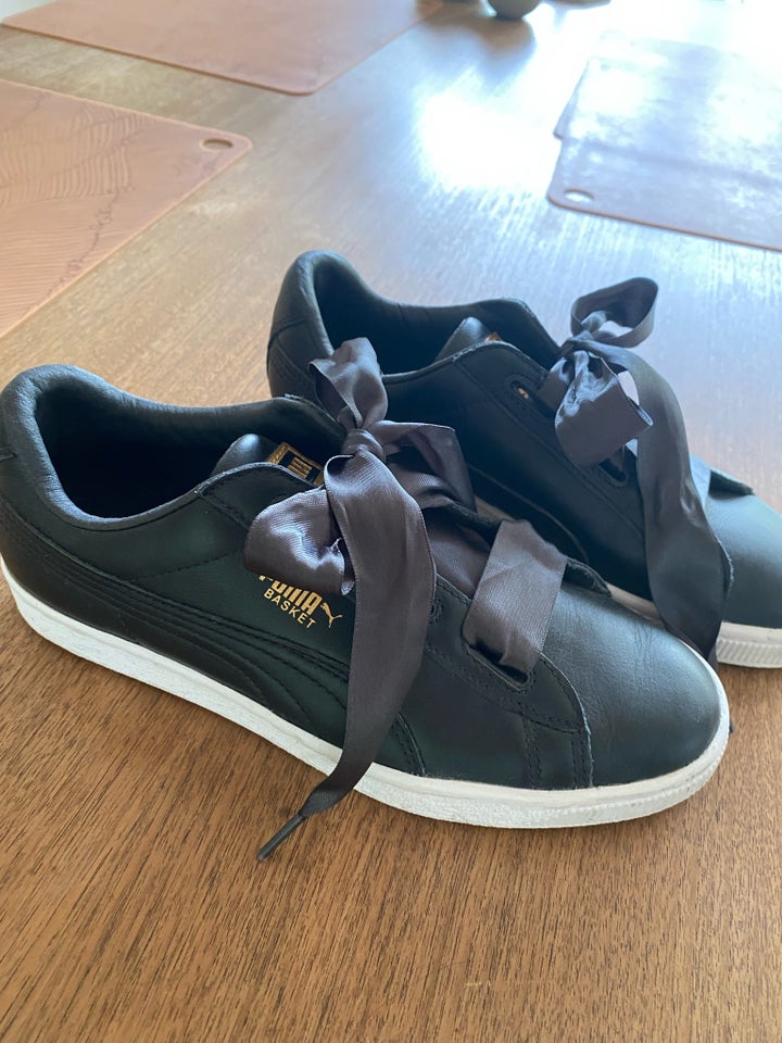 Sneakers, str. 38, Puma