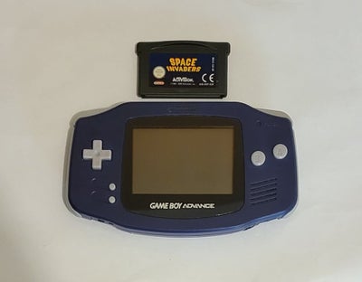 Nintendo Tilbehør, GBA, Nintendo Gameboy advance + space invaders GBA spil

Kan evt tages med til Es