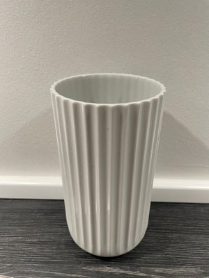 Porcelæn, Vase, Lyngby, 15 cm