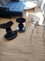 Arne Jacobsen, stol, Myren og Grand Prix