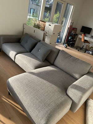 Sofa, 3 pers. , Ilva model Melbourne, Meget fin sofa, med få brugs spor. 
Købt i Ilva 2021, kvitteri