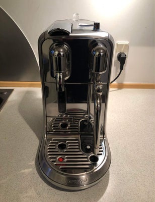 Nespresso creatista , Nespresso, Rigtig lækker kapsel kaffemaskine sælges. 
Maskinen er købt i påske