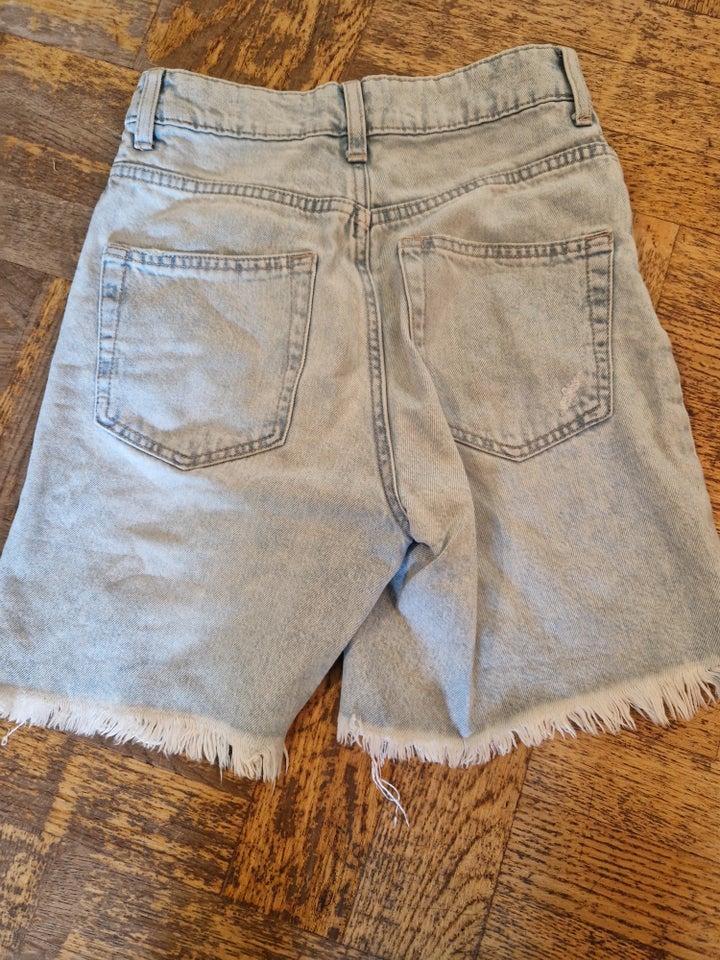 Shorts, H&M Divided, str. 32