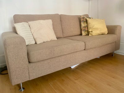 Sofa, polyester, 3 pers. , Bolia, Dejlig Bolia sofa i beige/sandfarvet polyester og med metal ben. 1