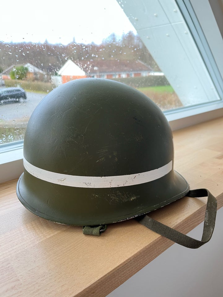 Hjelm, Hjelm dansk militærpoliti