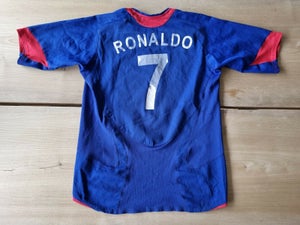 2005-06 Manchester United Away Shirt Ronaldo #7, Mint