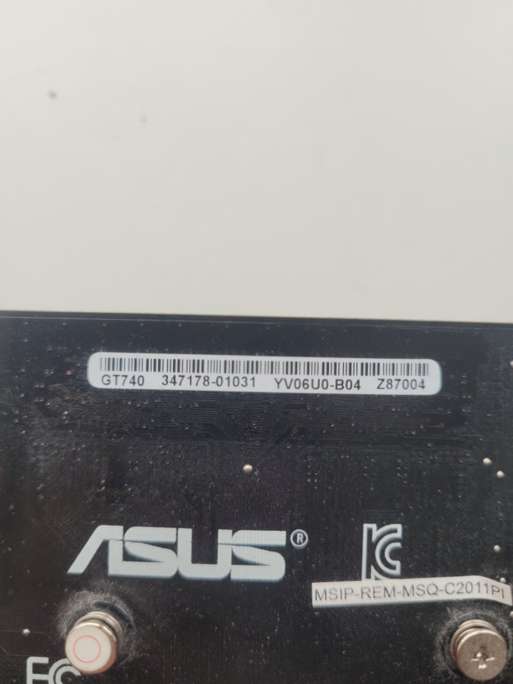 Geforce GTX 740 Asus, 2 gb GB RAM, God