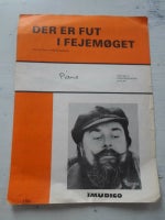 1969 Piano JOHN MOGENSEN, Der er fut i fejemøget