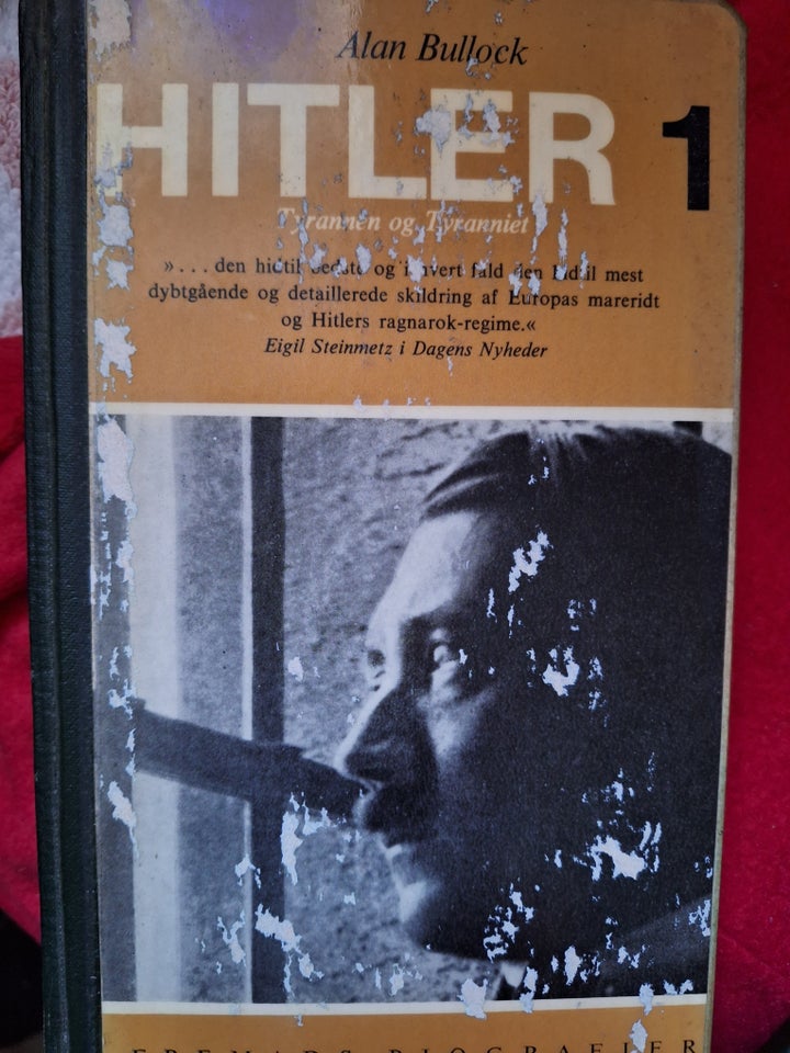 Hitler, Alan Bullock, emne: historie og samfund