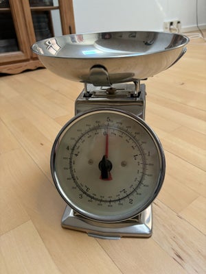 Køkkenvægt, Retro køkkenvægt

Kan veje op til 5 kg.
