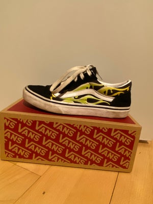 vans old skool str 35