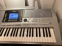 Keyboard, YAMAHA PSR S 910