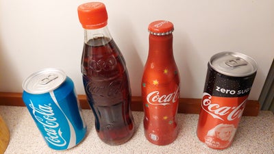 Coca Cola, 4 caca cola, 4 Coca cola . 

En Olympiske lege nummer 12 af 12 
Cola Zero Star Wars med L