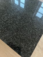 Bordplade, ‘Nero Angola’ Poleret Granit bordplade