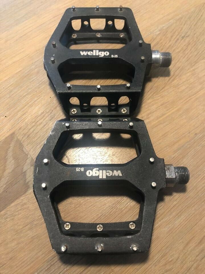 Pedaler, Wellgo B25 CNC Alloy Flat Pedals