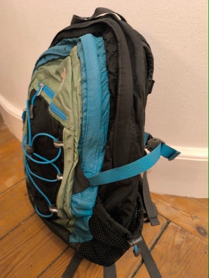 Vandrerygsæk, North Face(, Super lækker nyvasket backpack fra North Face(44*38 cm) Der er 3 rum, og 