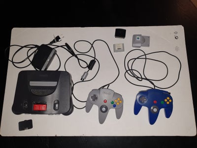 Nintendo 64, Sælger min Nintendo 64. 

Der medfølger ikke kabel til tv. Kan simpelthen ikke finde de