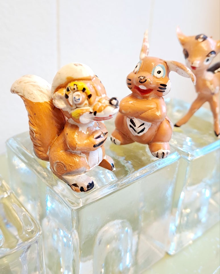 Andre samleobjekter, Disney . Figurer . Bambi . Peter plys