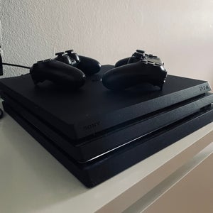 Ps4 Pro Usado, Console de Videogame Ps4 Pro Usado 76993458